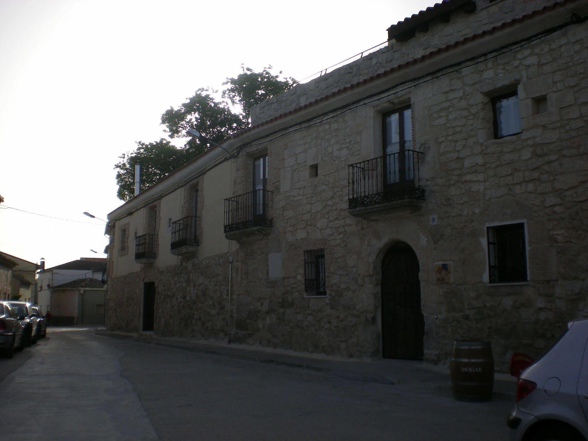 Posada La Casona De Valbuena Valbuena De Duero Dış mekan fotoğraf