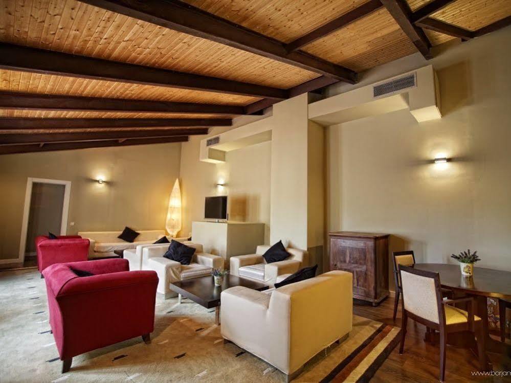 Posada La Casona De Valbuena Valbuena De Duero Dış mekan fotoğraf